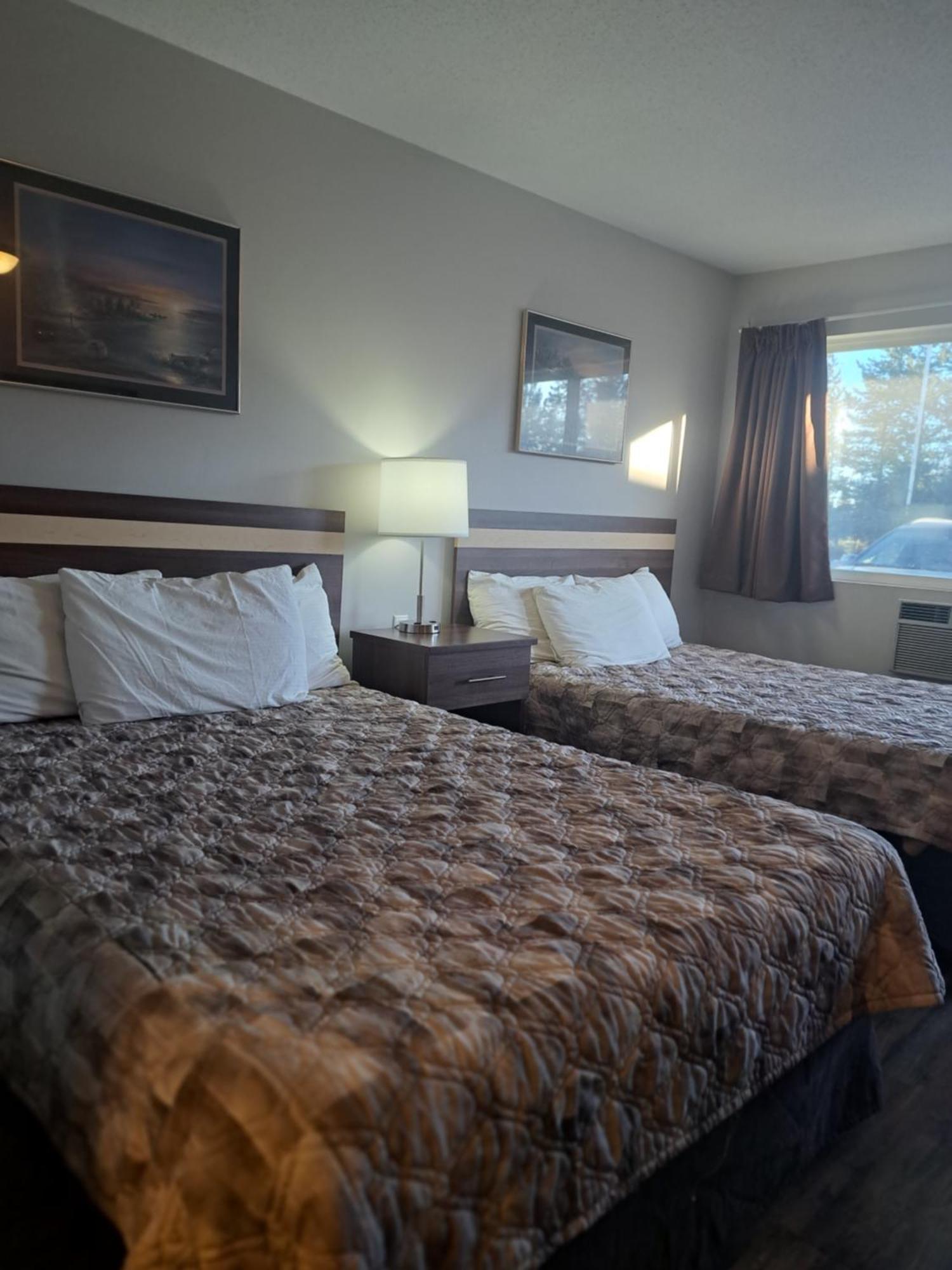 Bon Voyage Inn Prince George Eksteriør billede